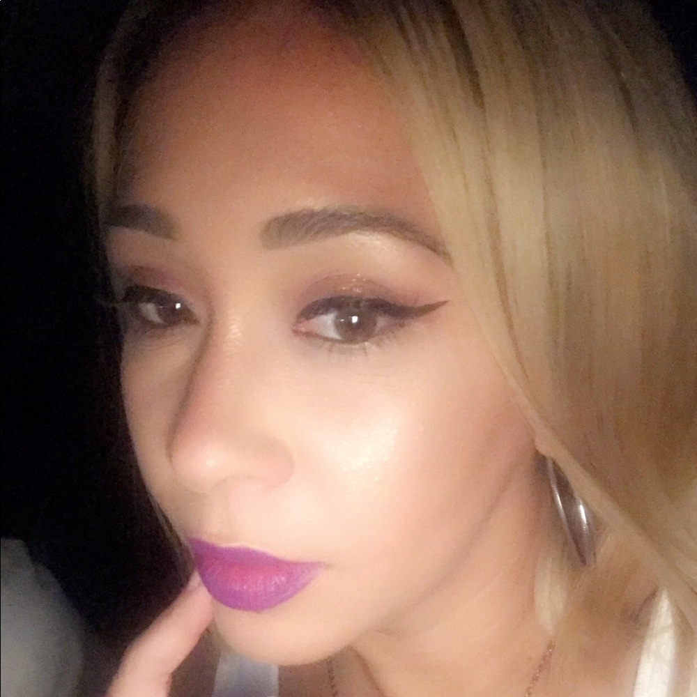 Meet your Posher, Nikki